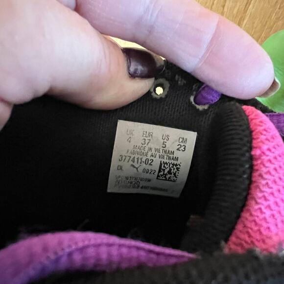 PUMA “RICK AND MORTY” SNEAKER, men's size 5 - Picture 9 of 12